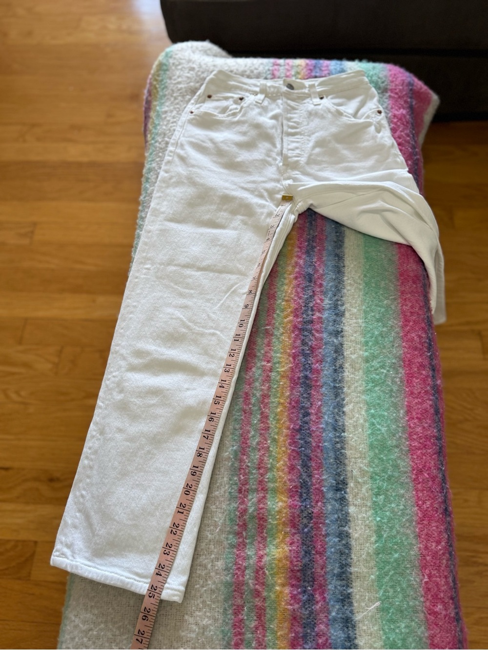Levi’s Ribcage - Picture 7 of 11
